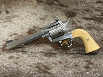 NEW FREEDOM ARMS MODEL 97 PREMIER GRADE 22LR 5.5
