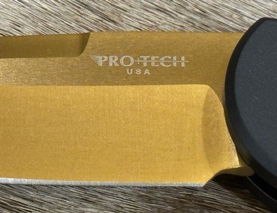 NEW NIGHTHAWK CUSTOM PROTECH TR3 DOUBLE STACK AUTOMATIC KNIFE TiN GOLD - Image 7 of 19
