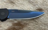 NEW NIGHTHAWK CUSTOM PROTECH TR3 DOUBLE STACK AUTOMATIC KNIFE SAPPHIRE BLUE - Image 9 of 20
