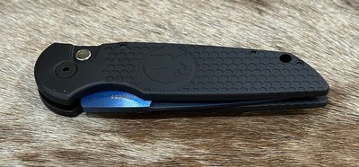 NEW NIGHTHAWK CUSTOM PROTECH TR3 DOUBLE STACK AUTOMATIC KNIFE SAPPHIRE BLUE - Image 2 of 20