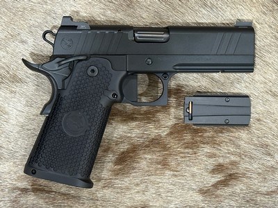 NEW NIGHTHAWK CUSTOM TRS COMMANDER DOUBLE STACK 4.25