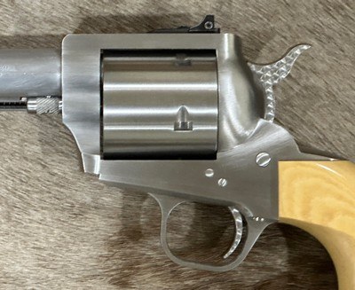 NEW FREEDOM ARMS MODEL 83 PREMIER GRADE 454 CASULL AND 45 COLT 6