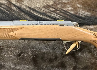 NEW BROWNING X-BOLT 2 WHITE GOLD MEDALLION MAPLE 300 WIN MAG 26