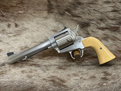 NEW FREEDOM ARMS MODEL 83 PREMIER GRADE 44 REMINGTON MAGNUM 6