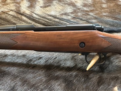 NEW WINCHESTER MODEL 70 SUPER GRADE 264 WIN MAG 26