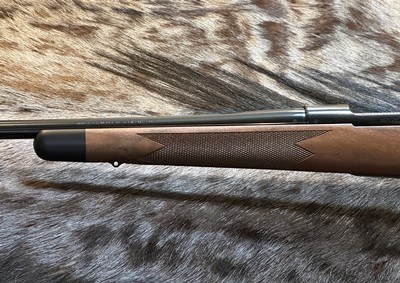 NEW WINCHESTER MODEL 70 SUPER GRADE 264 WIN MAG 26
