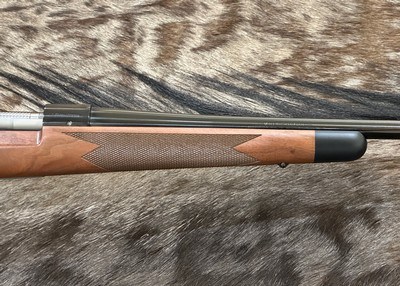 NEW WINCHESTER MODEL 70 SUPER GRADE 264 WIN MAG 26