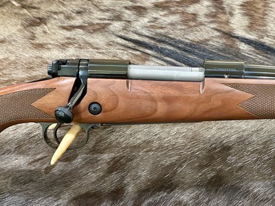 NEW WINCHESTER MODEL 70 SUPER GRADE 264 WIN MAG 26