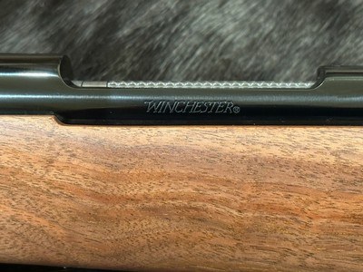 NEW WINCHESTER MODEL 70 SUPER GRADE 7mm REMINGTON MAGNUM 26