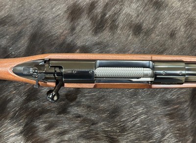 NEW WINCHESTER MODEL 70 SUPER GRADE 7mm REMINGTON MAGNUM 26