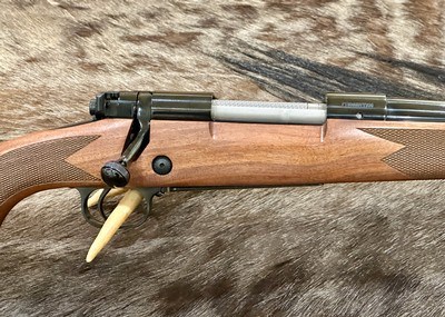 NEW WINCHESTER MODEL 70 SUPER GRADE 7mm REMINGTON MAGNUM 26