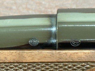 NEW WINCHESTER MODEL 70 SUPER GRADE 7mm REMINGTON MAGNUM 26