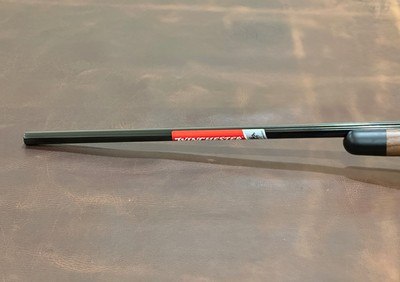 NEW WINCHESTER MODEL 70 SUPER GRADE 7mm REMINGTON MAGNUM 26