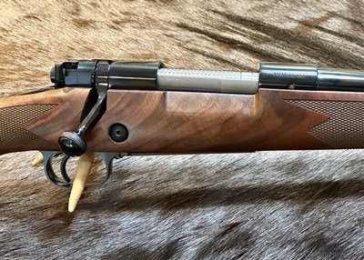 NEW WINCHESTER MODEL 70 SUPER GRADE 308 WIN 22