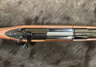 NEW WINCHESTER MODEL 70 SUPER GRADE 30-06 SPRINGFIELD 24