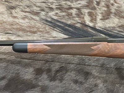 NEW WINCHESTER MODEL 70 SUPER GRADE 30-06 SPRINGFIELD 24