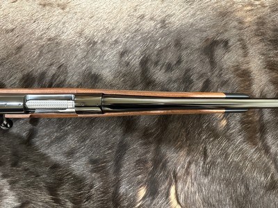 NEW WINCHESTER MODEL 70 SUPER GRADE 30-06 SPFLD 24