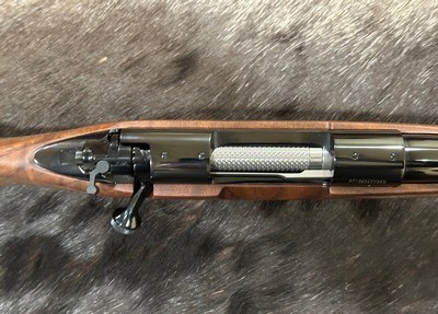 NEW WINCHESTER MODEL 70 SUPER GRADE 300 WSM 24