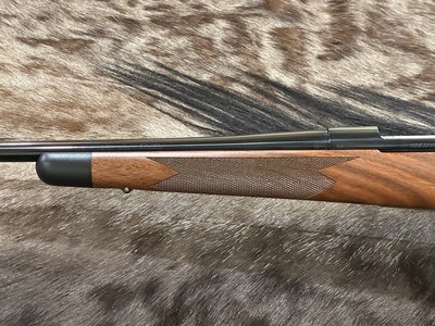 NEW WINCHESTER MODEL 70 SUPER GRADE 300 WSM 24