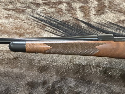 NEW WINCHESTER MODEL 70 SUPER GRADE 300 WSM 24