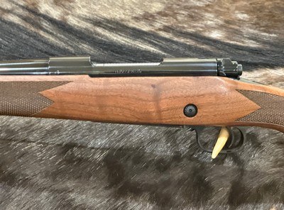 NEW WINCHESTER MODEL 70 SUPER GRADE 300 WSM 24