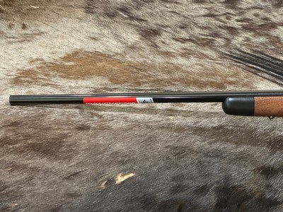 NEW WINCHESTER MODEL 70 SUPER GRADE 300 WSM 24
