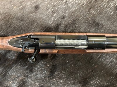 NEW WINCHESTER MODEL 70 SUPER GRADE 300 WSM 24