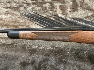 NEW WINCHESTER MODEL 70 SUPER GRADE 300 WSM 24
