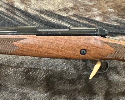 NEW WINCHESTER MODEL 70 SUPER GRADE 300 WSM 24