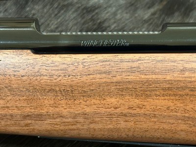 NEW WINCHESTER MODEL 70 SUPER GRADE 300 WSM 24