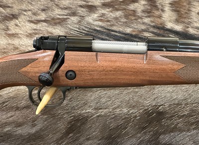 NEW WINCHESTER MODEL 70 SUPER GRADE 300 WSM 24