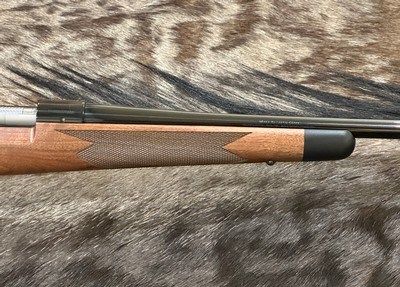 NEW WINCHESTER MODEL 70 SUPER GRADE 300 WSM 24