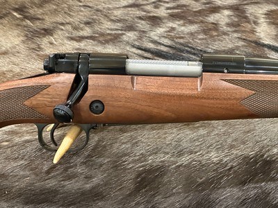 NEW WINCHESTER MODEL 70 SUPER GRADE 300 WSM 24