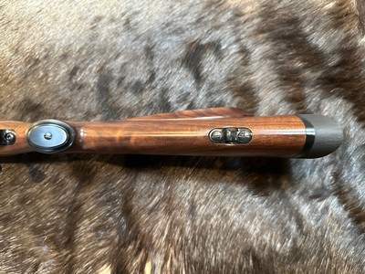 NEW WINCHESTER MODEL 70 SUPER GRADE 300 WIN MAG 26