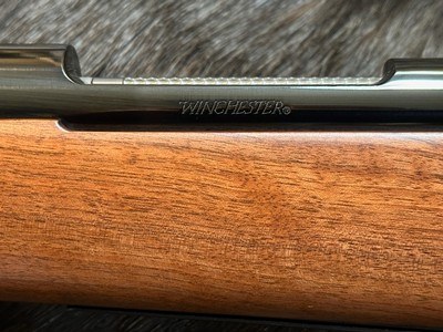 NEW WINCHESTER MODEL 70 SUPER GRADE 300 WIN MAG 26