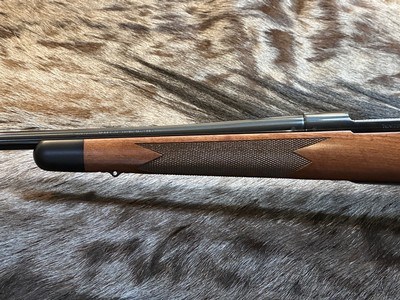 NEW WINCHESTER MODEL 70 SUPER GRADE 300 WIN MAG 26