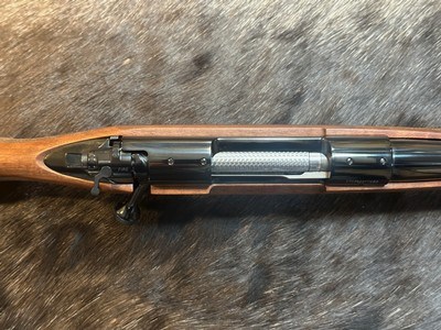 NEW WINCHESTER MODEL 70 SUPER GRADE 300 WIN MAG 26