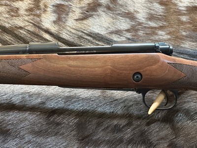NEW WINCHESTER MODEL 70 SUPER GRADE 300 WIN MAG 26