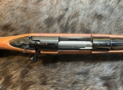NEW WINCHESTER MODEL 70 SUPER GRADE 300 WIN MAG 26