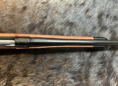 NEW WINCHESTER MODEL 70 SUPER GRADE 300 WIN MAG 26