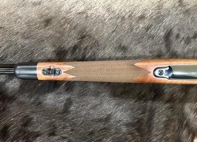 NEW WINCHESTER MODEL 70 SUPER GRADE 300 WIN MAG 26