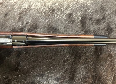 NEW WINCHESTER MODEL 70 SUPER GRADE 338 WIN MAG 26