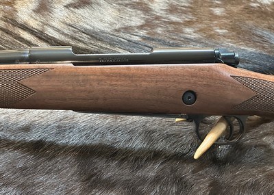 NEW WINCHESTER MODEL 70 SUPER GRADE 338 WIN MAG 26