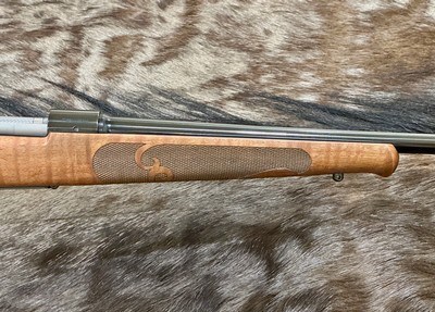 NEW WINCHESTER MODEL 70 FEATHERWEIGHT 25-06 REMINGTON 22