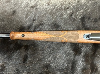 NEW WINCHESTER MODEL 70 FEATHERWEIGHT 25-06 REMINGTON 22