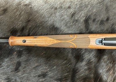 NEW WINCHESTER MODEL 70 FEATHERWEIGHT 25-06 REMINGTON 22