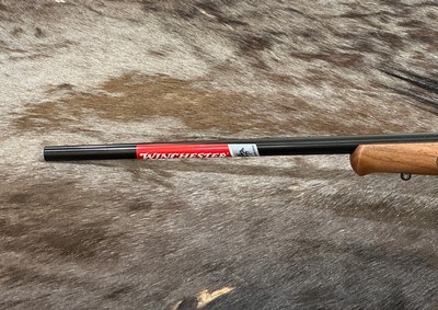 NEW WINCHESTER MODEL 70 FEATHERWEIGHT 25-06 REMINGTON 22