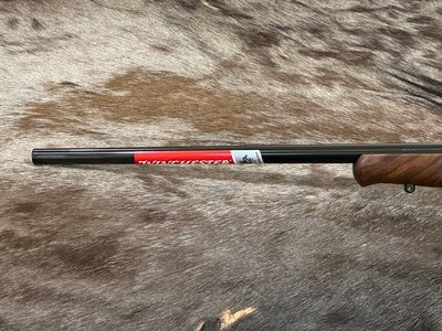 NEW WINCHESTER MODEL 70 FEATHERWEIGHT 25-06 REMINGTON 22