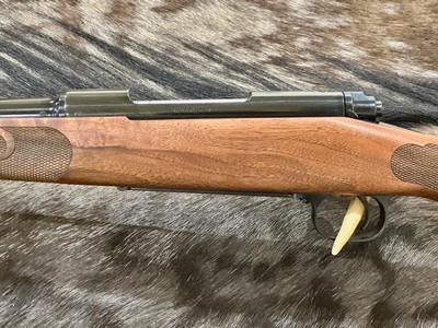 NEW WINCHESTER MODEL 70 FEATHERWEIGHT 25-06 REMINGTON 22