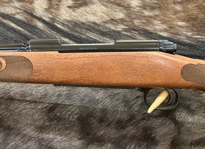 NEW WINCHESTER MODEL 70 FEATHERWEIGHT 25-06 REMINGTON 22
